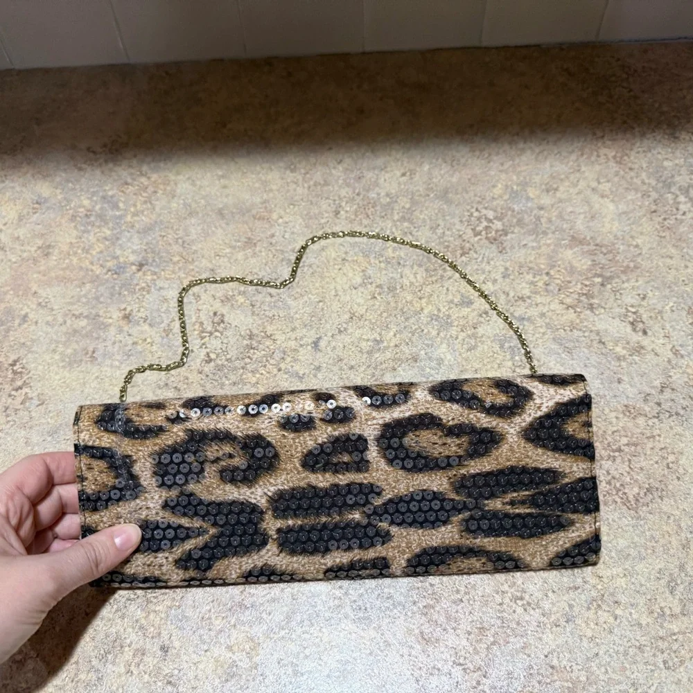 Leopard Print Sequin Clutch - Picture 2 of 2